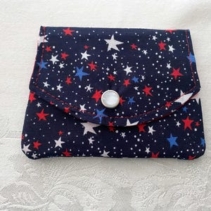 Mini billetera Blue Star ~ Billetera patriótica ~ Billetera cosida a mano ~ Monedero pequeño, mochila, uso diario, viajes ~ Tarjetero de regalo ~ Regalo del 4 de julio