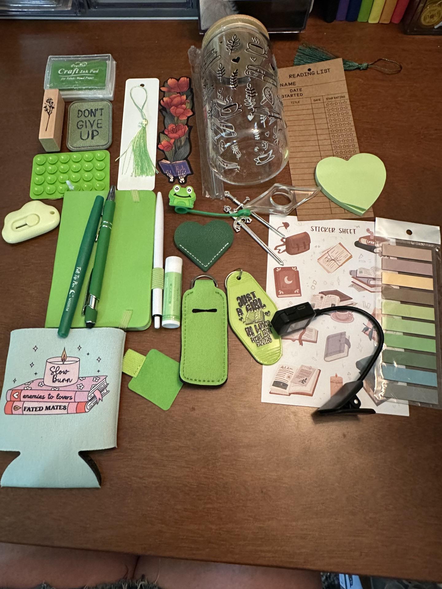 20 Capsule Mystery Bookish Bundle with 1 treasure pick