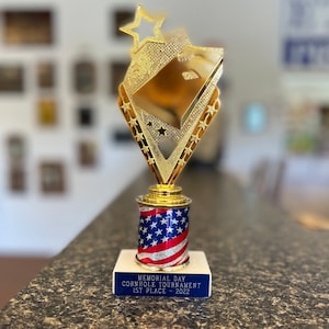 Cornhole Trophy 9 inches | Bags | FREE ENGRAVING