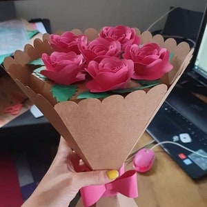 Papieren bloemenboeket + MONTAGEVIDEO met scorelijnen, Bloemen/Basis/Bladeren/Strik/Cameo, Cricut, SVG, DXF, EPS, PDF