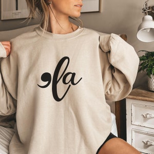 Comma La Harris Sweatshirt, Kamala Harris Sweatshirt, Madam President Sweatshirt, Democrat, Vote 2024, US Election, Kamala Rally Sweatshirt