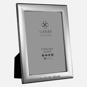 English Silver Photo Frame 7 X 5 Inches With Feature Hallmark For 2025