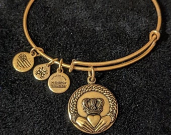 Claddagh Charm Bangle Bracelet Alex And Ani Irish Alex And Ani