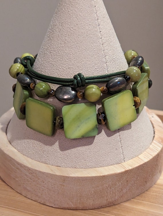 Retired Silpada Toggle Bracelet with Green Mother 