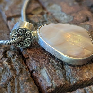 Vintage Sterling Silver and Shell Pendant Necklace