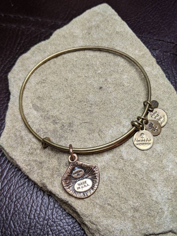 Seashell alex and shop ani bracelet