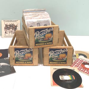 PEACHES RECORDS & TAPES Wood Storage Crate for (7&quot;)  45&#39;s - Oak Stained
