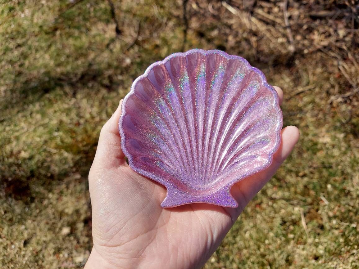 Holographic Seashell Trinket Dish