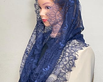 Elegant very soft floral French lace infinity veil mantilla, chapel veil