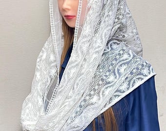 Embroidered Lace Infinity Veil: Light Ivory Spanish Style Mantilla