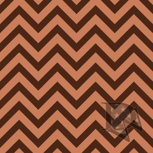 Könnte beinhalten: Ein nahtloses Muster aus abwechselnden braunen und pfirsichfarbenen Chevron-Streifen. Das Muster wiederholt sich über das gesamte Bild.