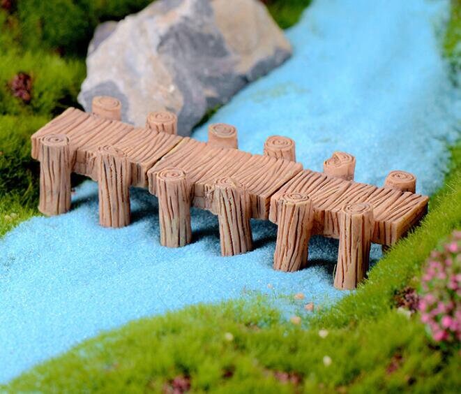 HEMOTON Fairy Garden Bridge Miniature Wood Bridge Mini House Micro Landscape Ornament Craft for Dollhouse Accessories Light Brown 