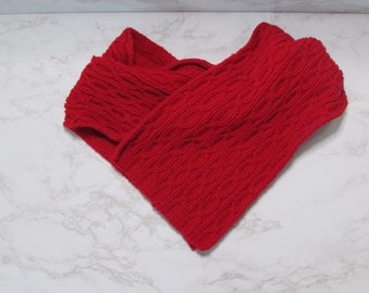 Handmade red scarf