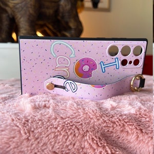 För Samsung Galaxy S22 Plus, S22 Ultra mobilskal med stativ handledsrem nyckelringshållare