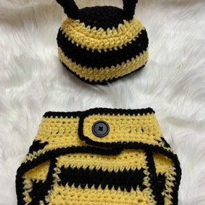 Bumblebee Baby Outfit - Photo Prop - 0-3 Months! Baby Photoshoot