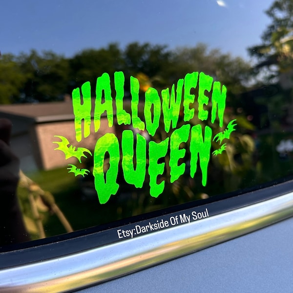 Halloween queen/ Spooky bitch/ Spooky babe/ Goth decal/ Halloween decal/ Goth car decor/ Goth car accessories/ Spooky decal/ Bat decal