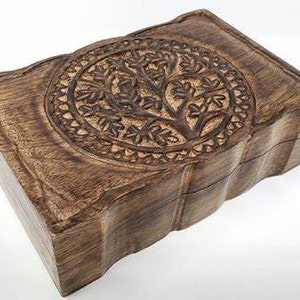 Rustic Charm: Wooden Box for a Thoughtful Touch.