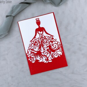 Rode jurk Lasergesneden uitnodigingen Kaarten Uitnodiging met foliedruk, Quinceanera-uitnodiging Sweet Sixteen-uitnodiging Babyshower