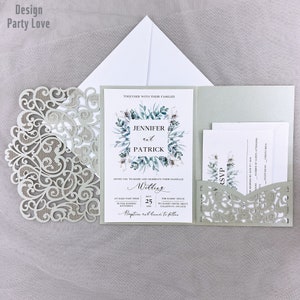 Dobra de bolso moderna com corte a laser cinza-toque e convite floral e geométrico com envelope Doce 16 / convite para festa Quinceañera
