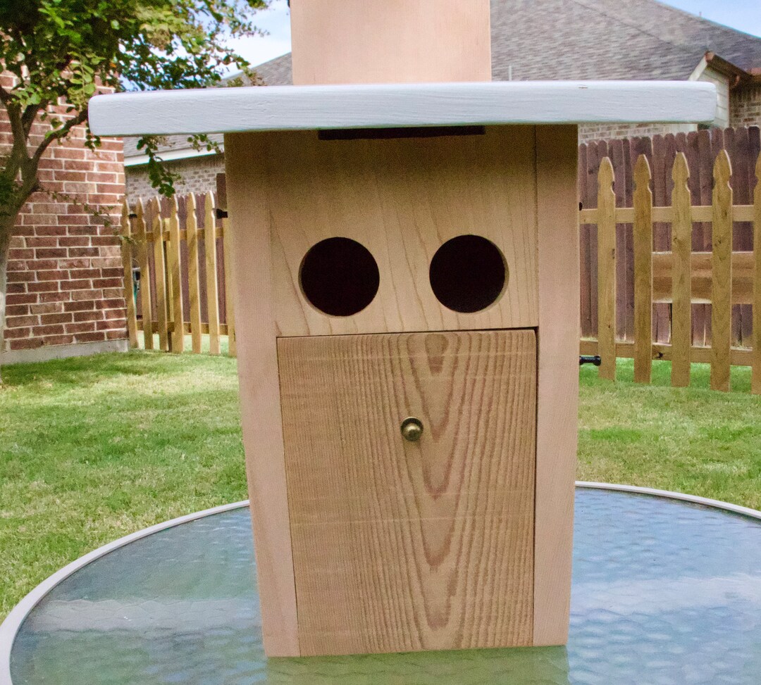 Cedar camera-ready Bluebird House - Etsy