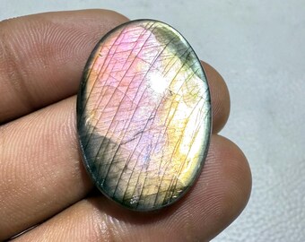 Purple Labradorite Cabochon: 29.7 Cts Oval Gemstone for Jewelry