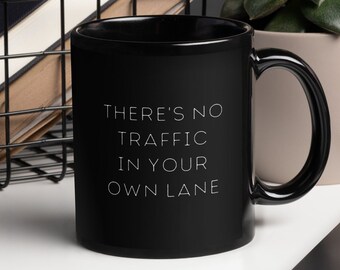 Black Glossy Mug - NO TRAFFIC