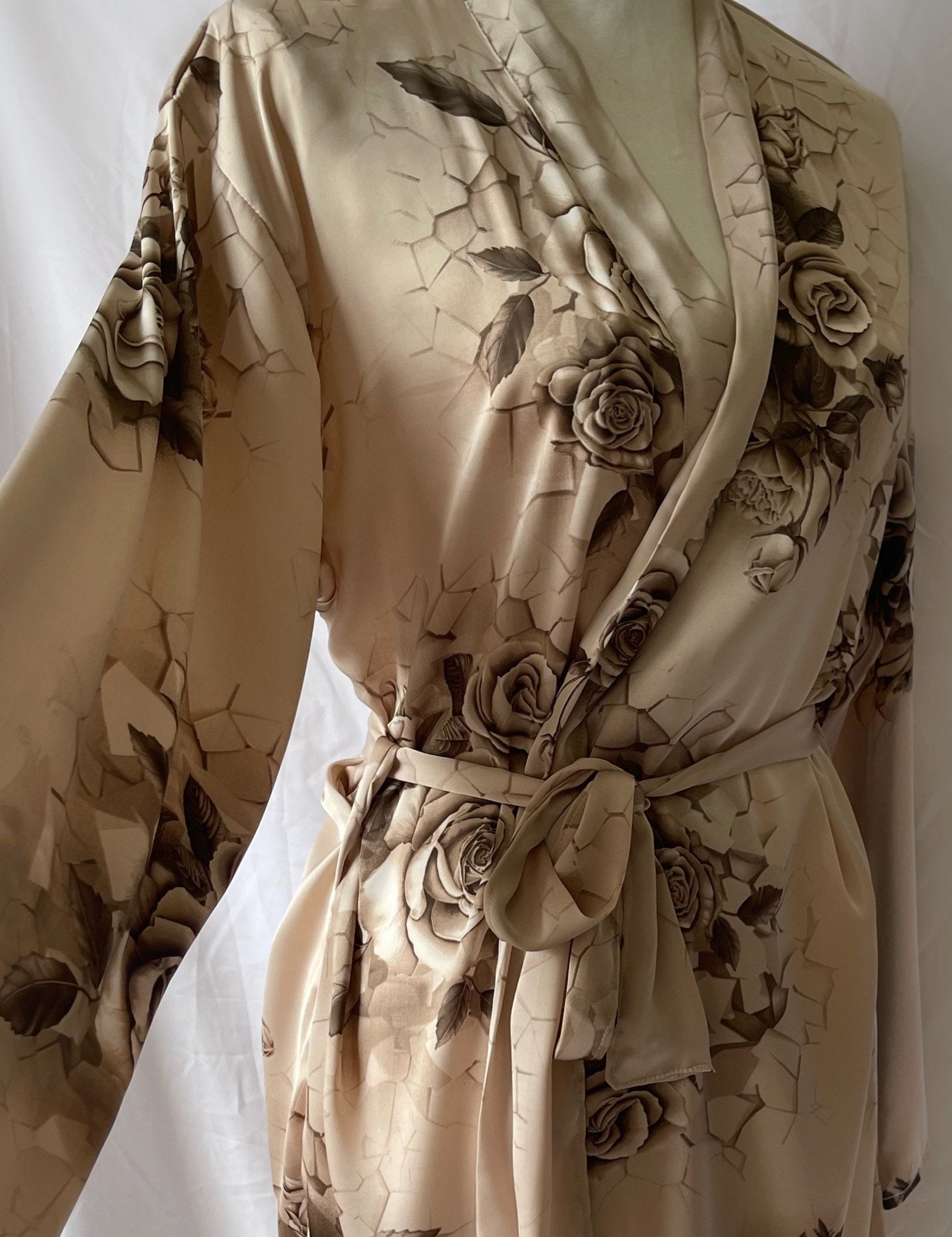 Champagne Rose Gold Floral Roses Print Silky Satin Dressing Gown Robe