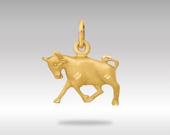 Colgante de Tauro en oro de 14 quilates: dije de toro del zodíaco con corte de diamante