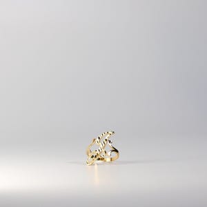 Anillo con inicial cursiva "J" en oro macizo de 14 quilates: anillo con inicial cursiva "J" en oro auténtico de 14 quilates