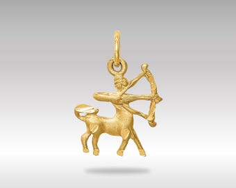 Colgante del zodiaco Tauro en oro de 14 quilates - Charm astrológico del Toro