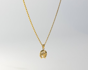 14K Solid Gold Lucky Horseshoe Pendant – Elegant Equestrian Charm, Symbolic Good Luck Necklace, Fine Jewelry Gift