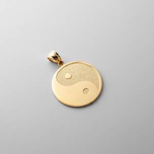 14K Gold Yin Yang Pendant Necklace – Unisex Gold Symbol of Balance – Classic Yin Yang Charm for Gold Chain – Meaningful Jewelry for All Ages