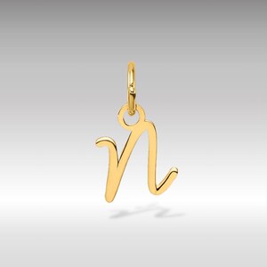 Colgante con inicial de letra "N" en cursiva pequeña en oro de 14 quilates: delicado colgante personalizado para un elegante uso diario: collar con dije de letra "N" en cursiva
