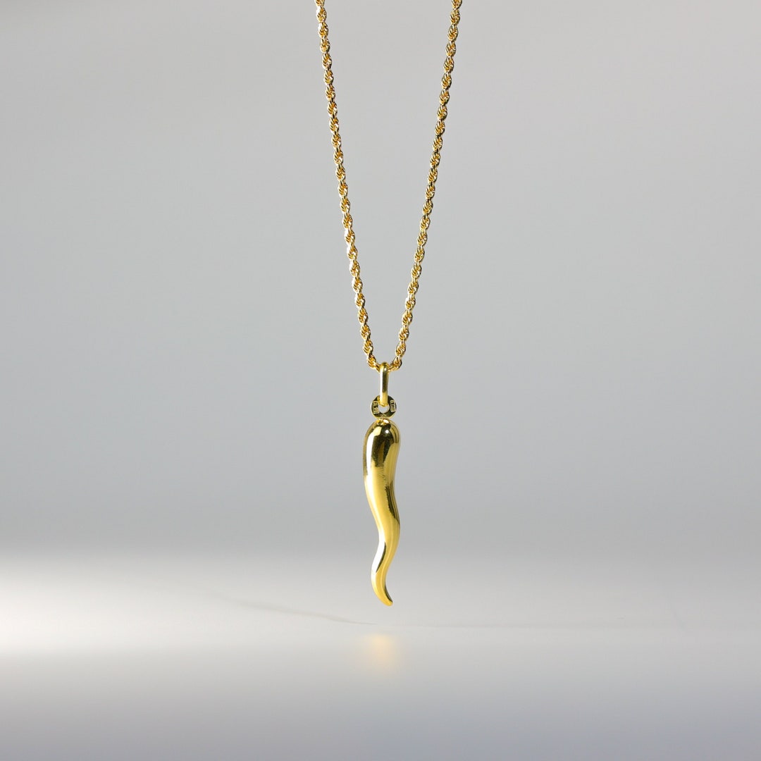 14k Gold Italian Horn Pendant Charm Dainty Gold Medium Size Cornicello