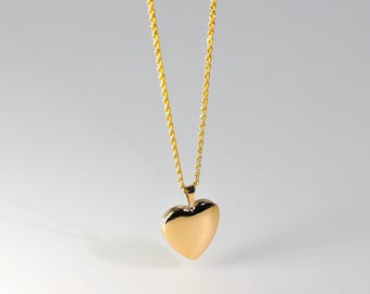 14k Gold Heart Locket Pendant: Shiny Gold Necklace Charm