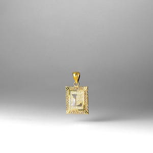 Colgante/dije cuadrado con inicial "L" en oro de 14 k: collar de cadena con inicial "L" en oro