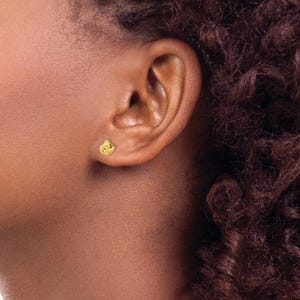 14K Gold Polished Love Knot Post Earrings – Minimalist Style – Versatile for Sophisticated and Casual Outfits