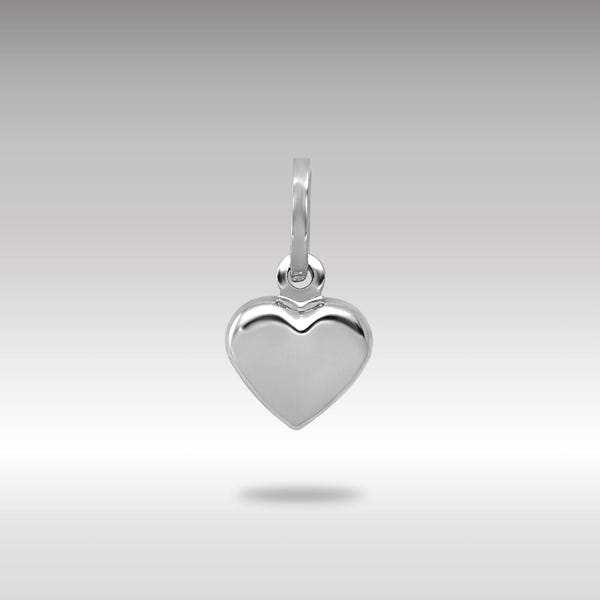 Charm de corazón inflado en oro blanco de 14 quilates: elegante colgante 3D