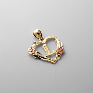 14K ゴールド「L」イニシャル ハートとローズ ペンダント チャーム - ゴールド ハート イニシャル L フラワー ネックレス