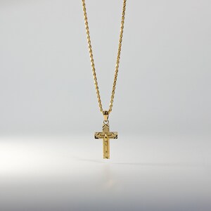 Dije colgante de cruz de crucifijo de oro de 14 quilates - Dije de collar de cruz de crucifijo de oro auténtico con corte de diamante
