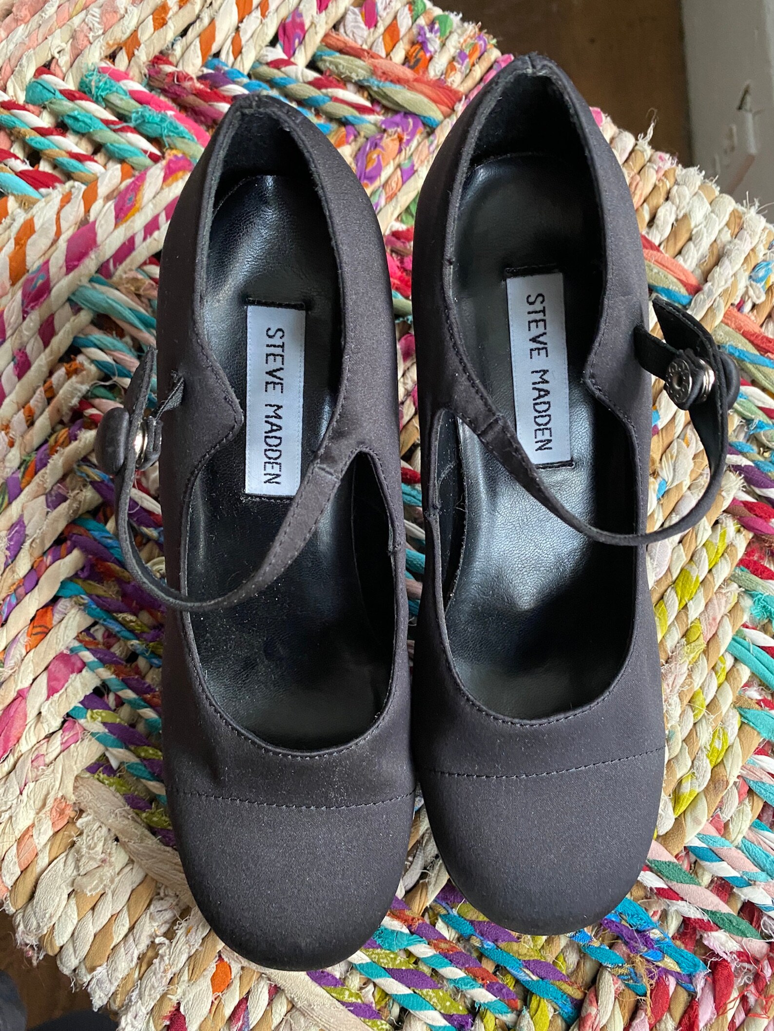 manolo blahnik evening shoes