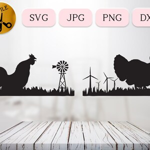 Może przedstawiać: Czarna sylwetka koguta i wiatraka po lewej stronie oraz indyka z turbinami wiatrowymi w tle po prawej. Oba znajdują się na tle trawiastego pola.