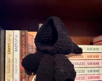 Crochet Grim Reaper Plushie | Handmade Spooky Plush | Halloween Decor | Gothic Bookish Shelf Buddy