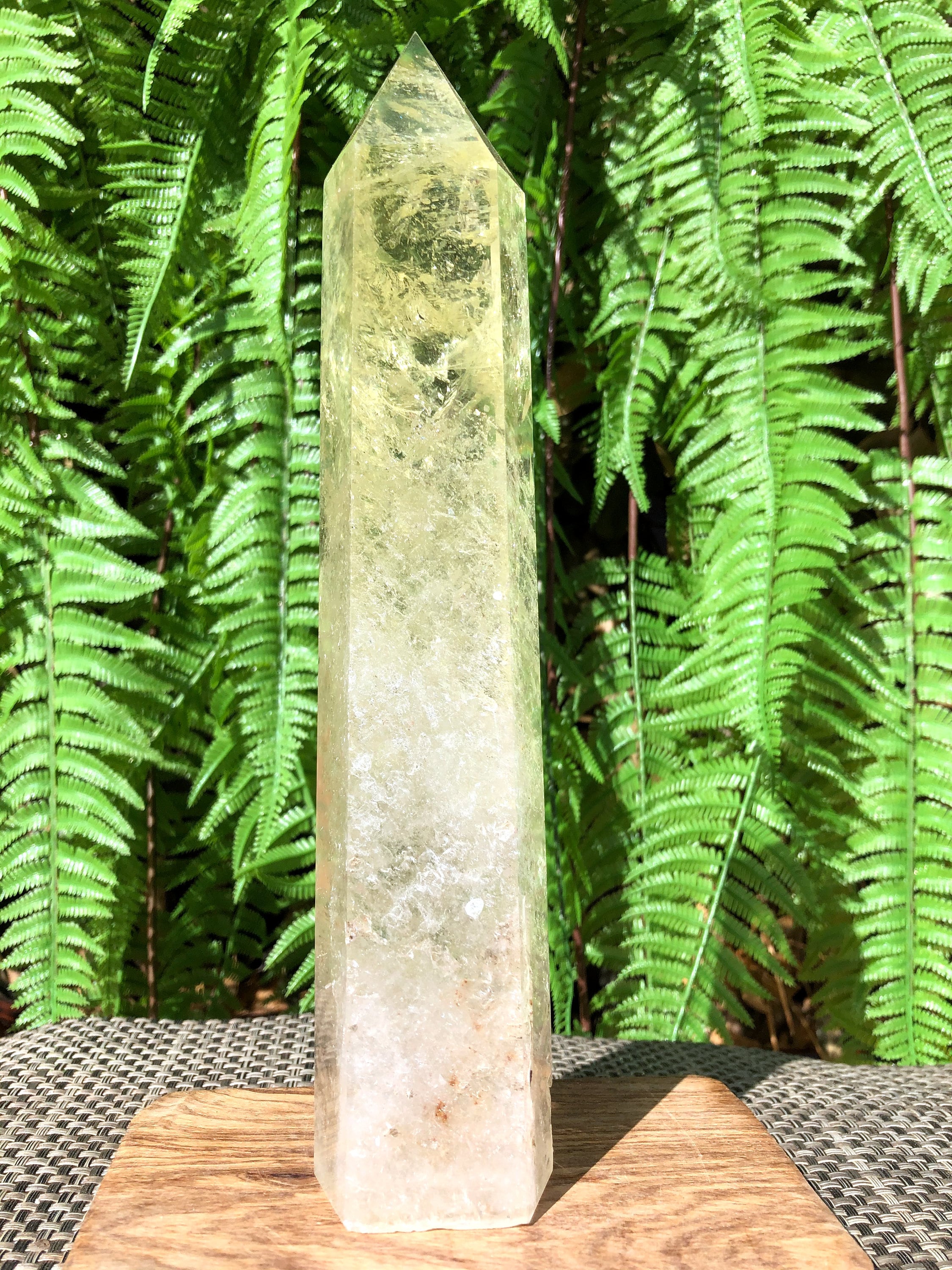 天然の大きな透明なヘッドの黄色のシトリンクリスタルクォーツポイント