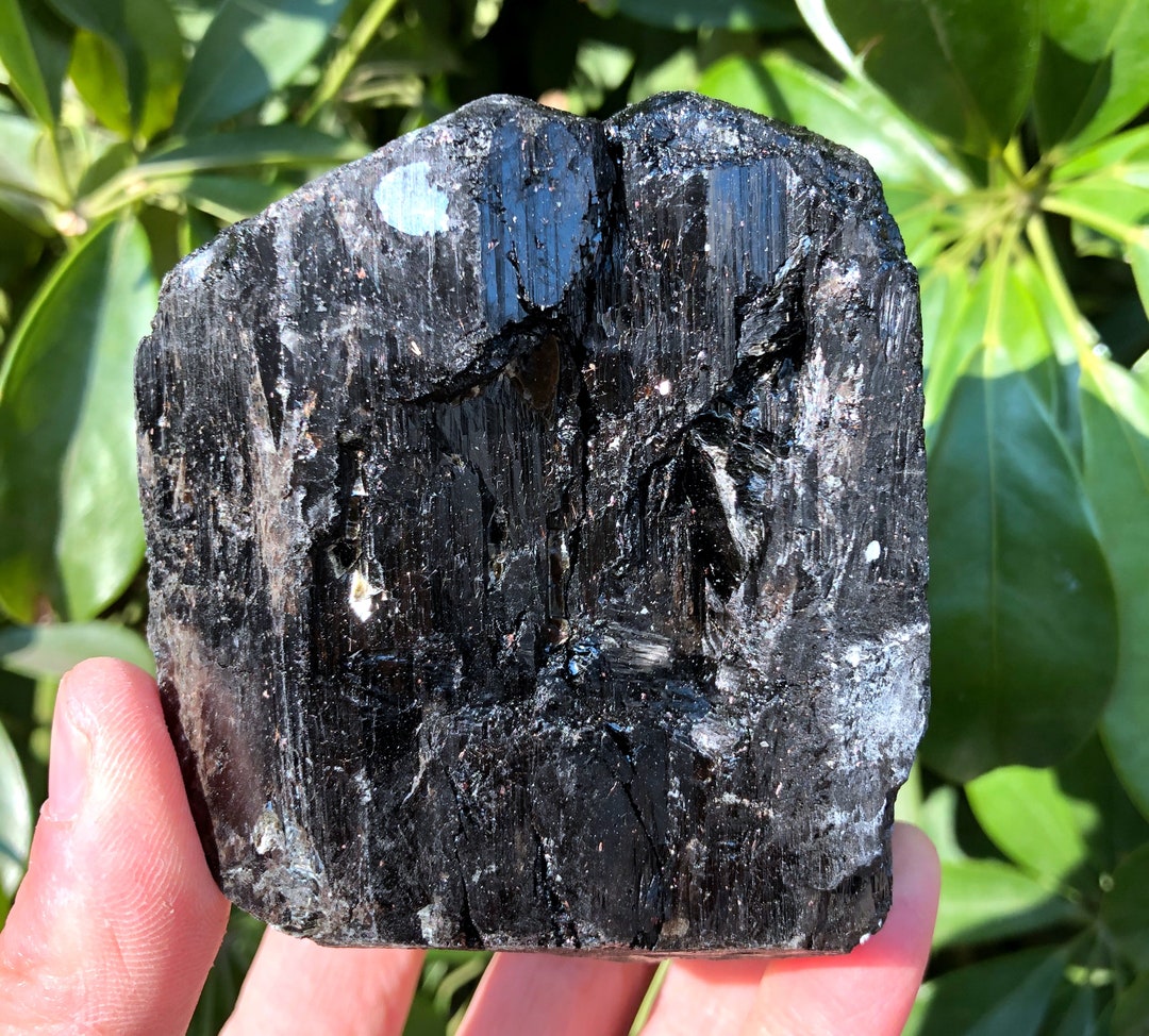 Top Quality Raw Large Natural Raw Black Tourmaline Stone/rough Black