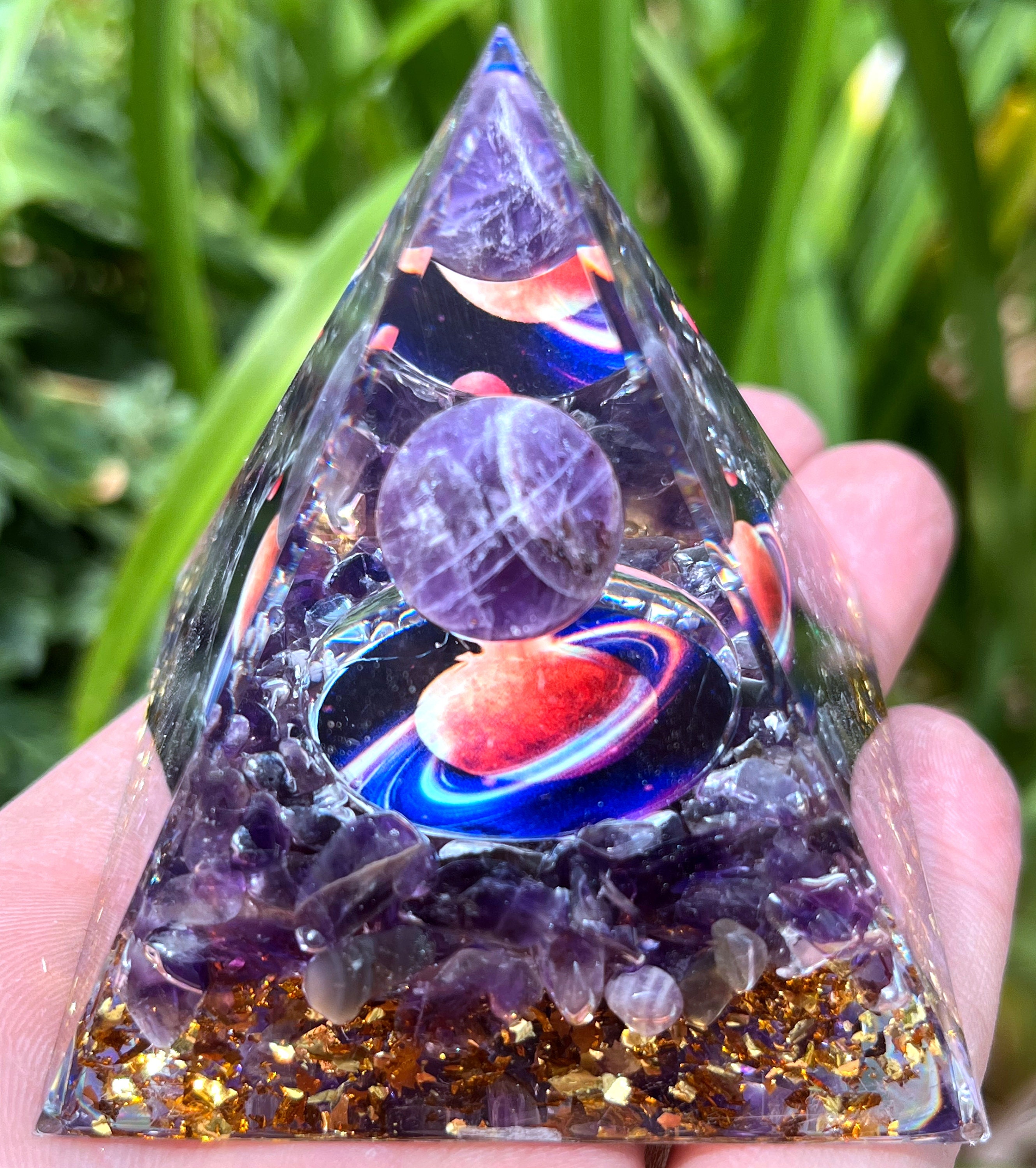 Orgone Pyramid Energy Generator - Crown Chakra Symbol Orgonite Amethyst