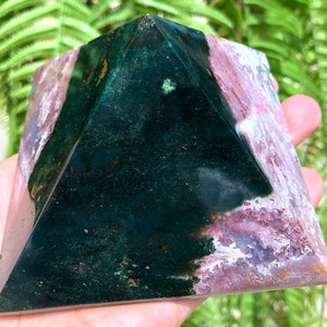Natural  Ocean Jasper pyramid/Natural Ocean Jasper Tower/Tumbled  septarium /Energy stone /Decoration/Meditation/Chakra/Meditation/Altar