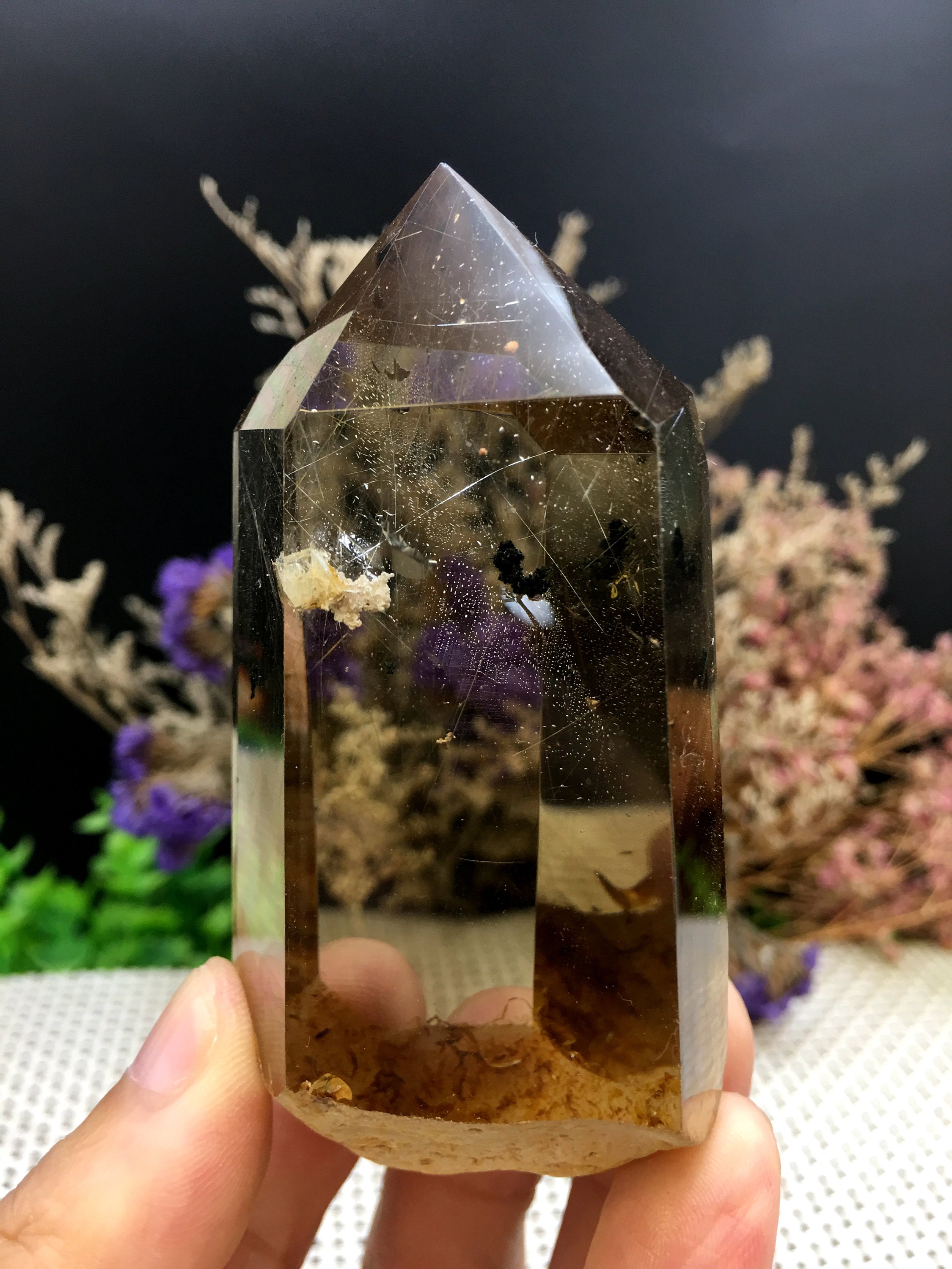ラスト　高品質　ゴールドルチル　水晶　ポイント　タワー　天然石 希少な透明なゴールデンルチルクォーツポイント/クリスタルタワー