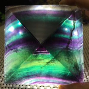 high quality Rainbow Fluorite Crystal Pyramid/Fluorite Tower/Banded Fluorite/Crystal Wand/Obelisk/Fluorite Generato/Healing Crystal