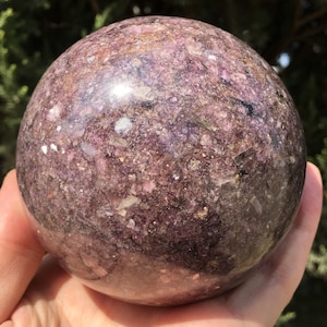 Natural Large Mica quartz Crystal Quartz Sphere/Mica Ball/natural Mica Sphere/Healing Stone/Reiki/Chakra/Zen/special gift/Crystal Energy